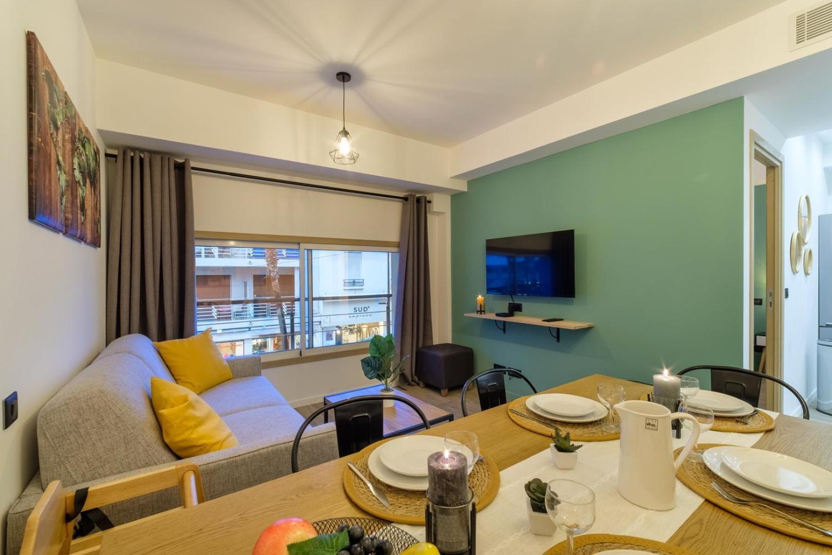 Appartement Pour 6 Au Coeur D'antibes *